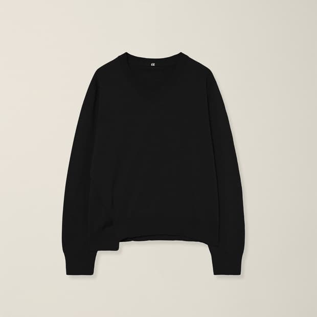 EE 브이넥 니트 블랙 [m]