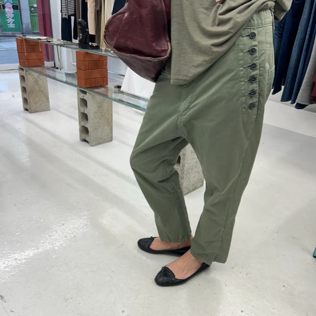 주카 신치백 조거핏 카프리팬츠