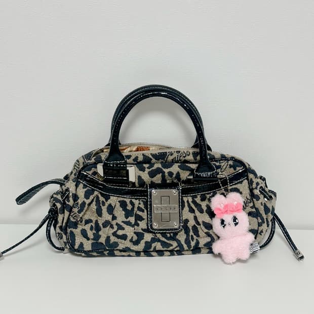 게스 레오파드 탑핸들 토트백