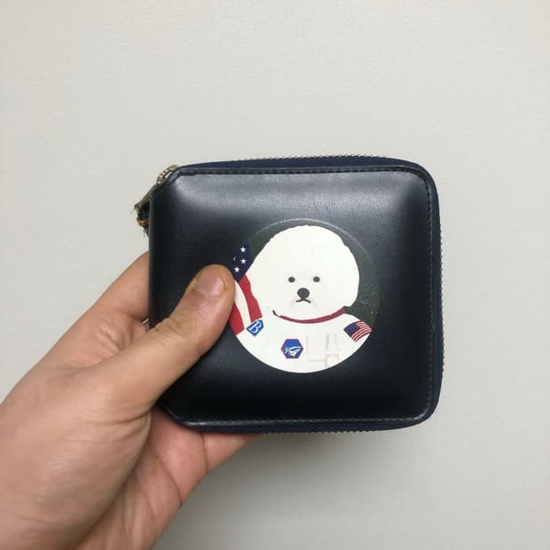 비욘드클로젯 반 지갑 남녀공용