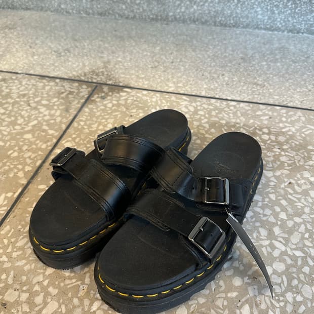 Dr.martens sandle