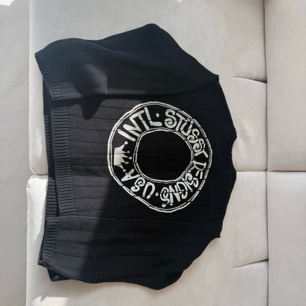 스투시 BUANA LOGO SWEATER