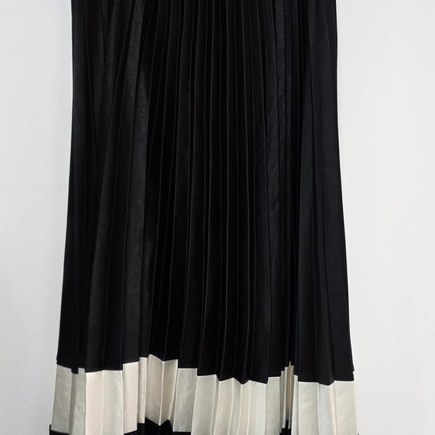 띠어리 여성 롱 스커트