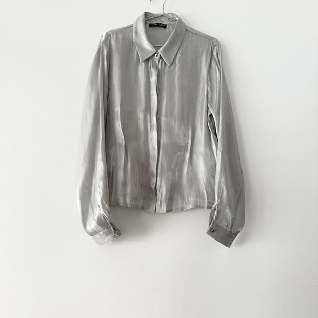 AVELORIA Glossy pin shirt / melon & grey
