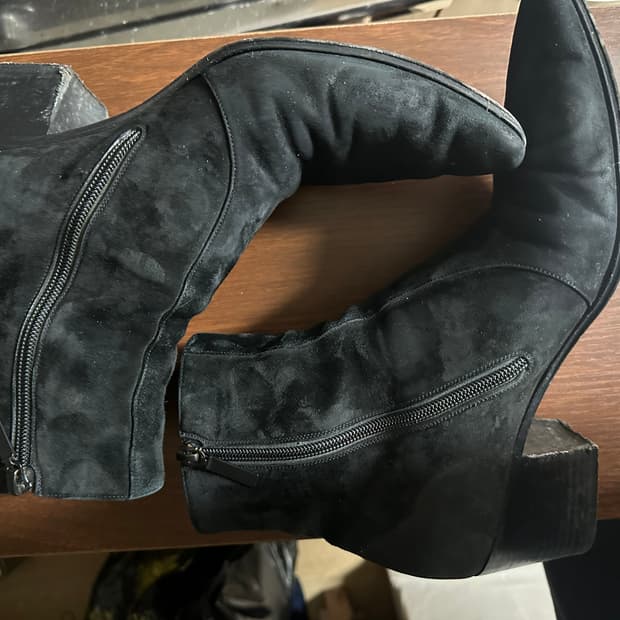 (43) 생로랑 23 스웨이드 앵클부츠