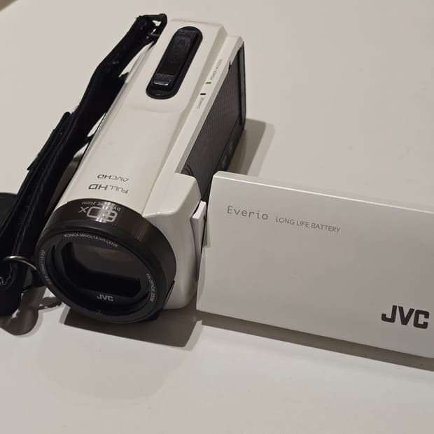 캠코더 디지털카메라 디카 빈티지 JVC GZ-F270 / 작례있음
