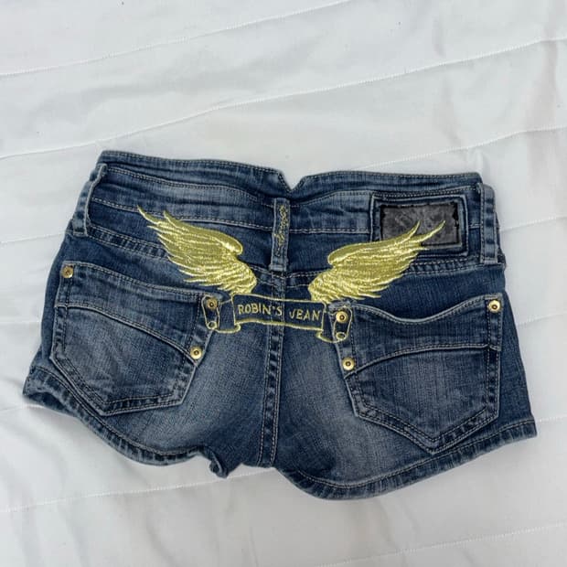 로빈스 진 날개 숏 데님팬츠