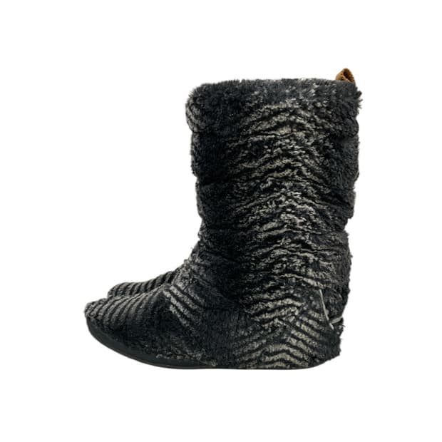 아디다스 리스팩트 퍼 부츠 240