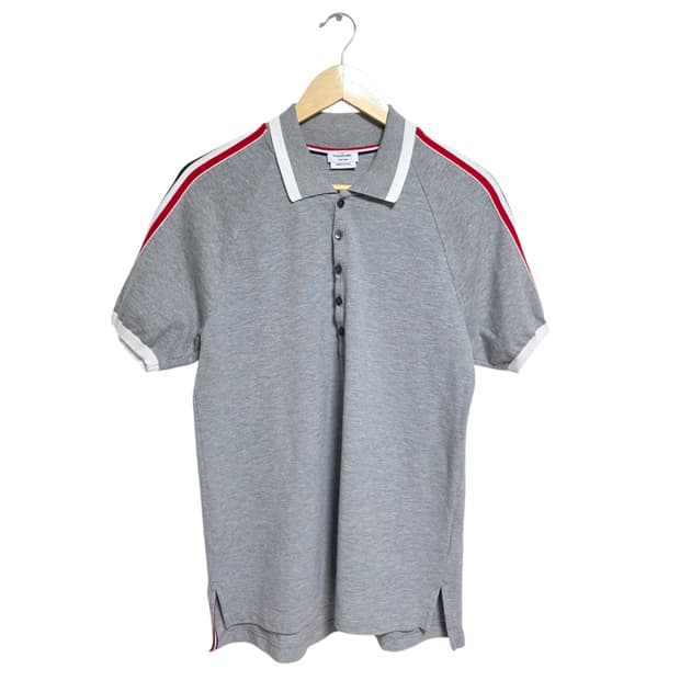 톰브라운 사이드 삼선 반팔 카라티셔츠