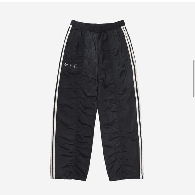 아디다스 떠그 우븐팬츠 L사이즈 구매원합니다.