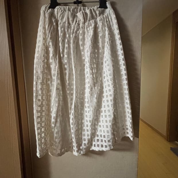 화이트 체크 빈티지 스커트