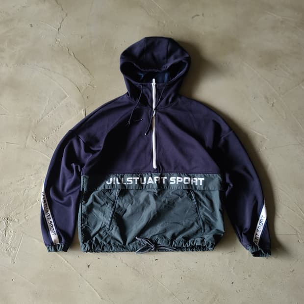 질스튜어트 아노락