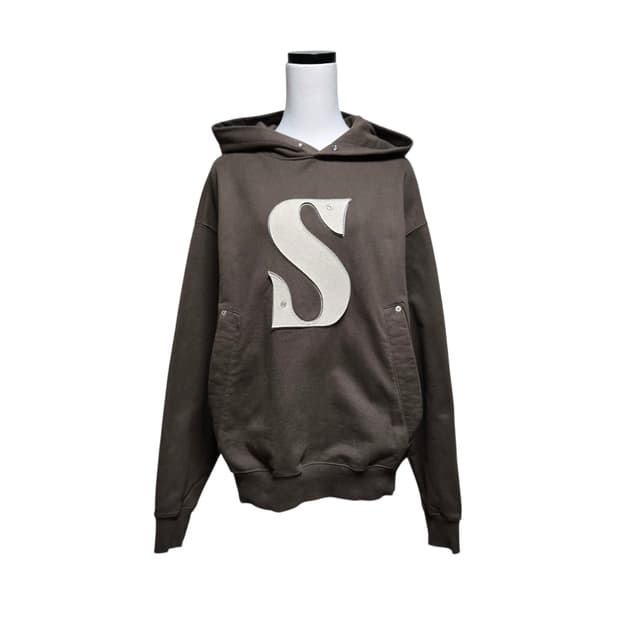 세터 리벳 아플리케 후드티 / 남성 후드티 / 여성 후드티