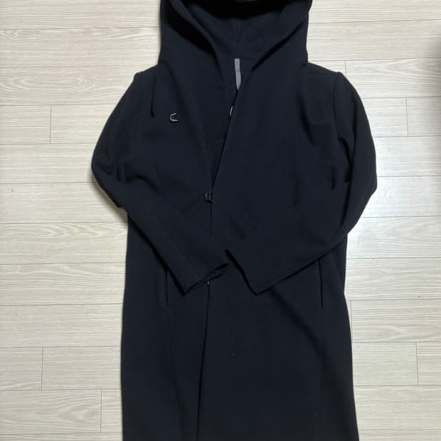 카즈유키쿠마가이 후드 더블레이어 코트