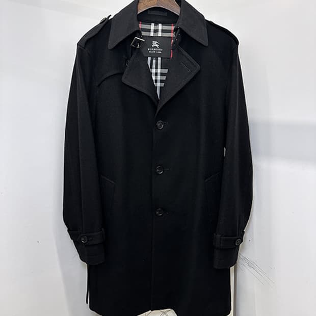 BURBERRY black label (M)