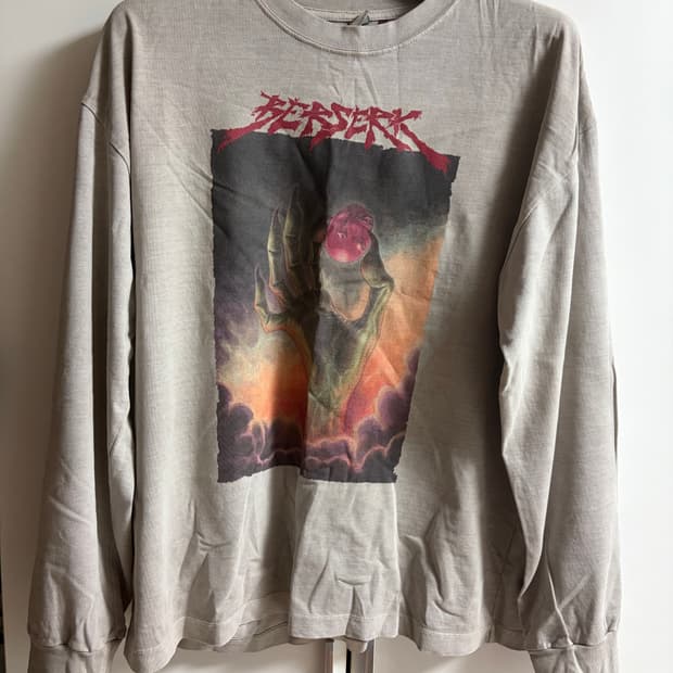 [3] 폴리테루X베르세르크 베헤리트 그레이