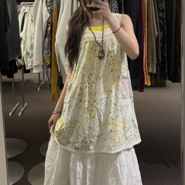 Light Earthy Romance 🌼🎗️