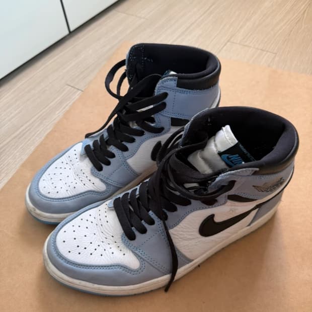 조던 1레트로 하이 OG 유니버시티 블루