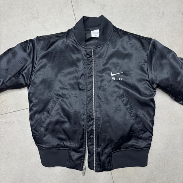 나이키 항공점퍼