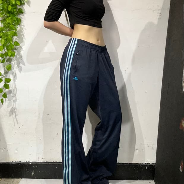아디다스 네이비 와이드 부츠컷 블루 삼선 추리닝 바지 트레이닝 팬츠 L