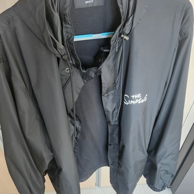 발렌시아가 더 심슨 바람막이 s 오버핏