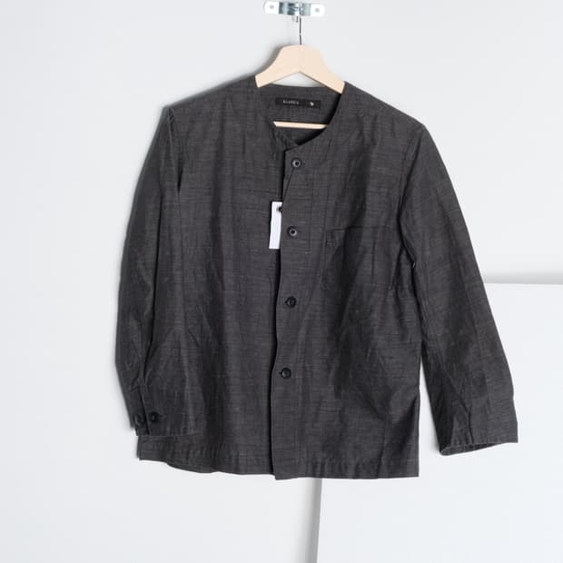KLASICA Collarless Jacket