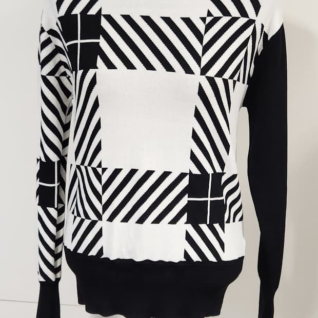 PXG 골프 블랙 앤 화이트 패턴 니트 XS