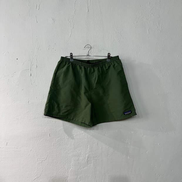 파타고니아 배기스 5인치 반바지 M