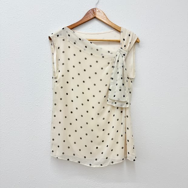 빈티지 Brilliantstage 도트 레이스 리본 슬리브리스