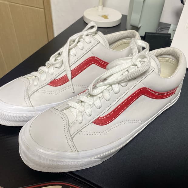 [VANS] 반스 레더 볼트 스타일36 화이트 레드 260사이즈