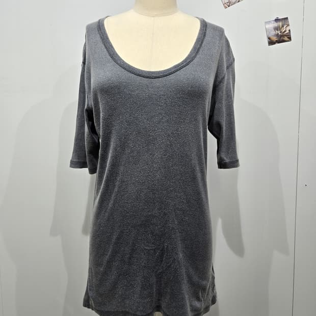 어태치먼트 라운드넥 반팔 티셔츠 7부