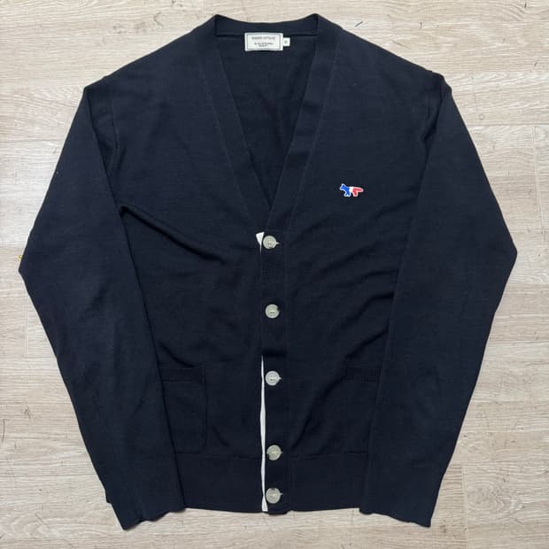 메종키츠네 스몰로고 니트 가디건