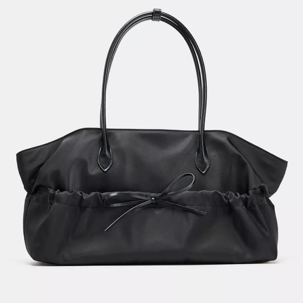 새제품) 자라 숄더백 리본 장식 길쭉한 토트백