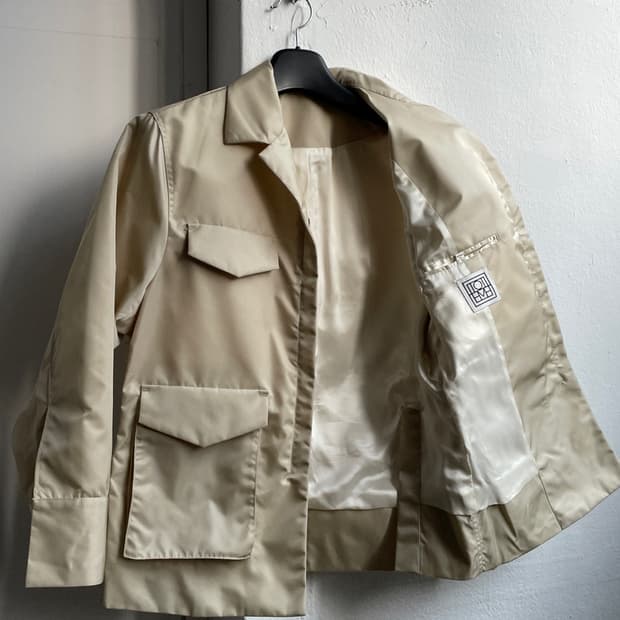 토템 아미 자켓