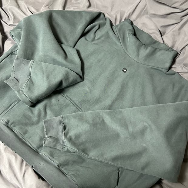 [M]이지갭 엔지니어드 발렌시아가 하이넥 다크그레이