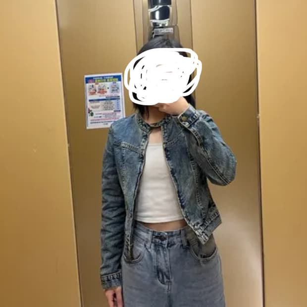 스파오 크롭 데님 레이서 자켓