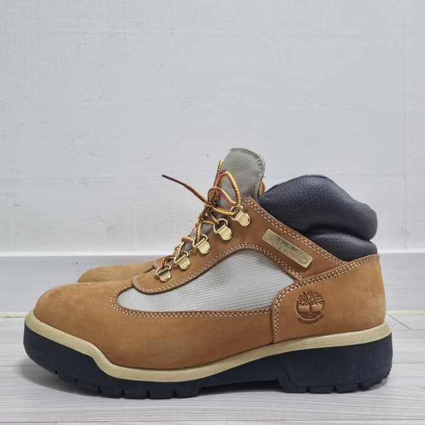 팀버랜드 필드부츠(270)