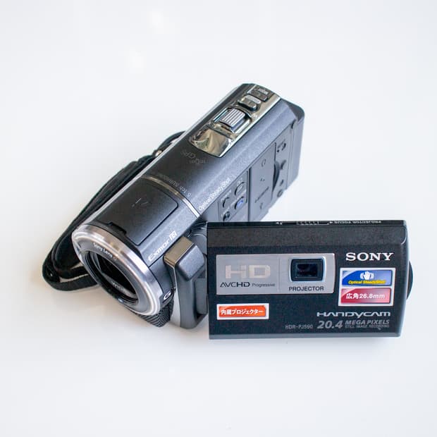 Sony HDR - PJ590V / 빈티지 디지털 캠코더