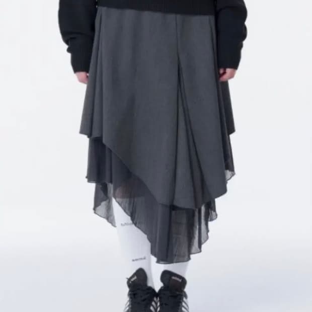 미세키서울 Unbalanced layered skirt