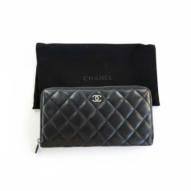 샤넬 정품 클래식 장지갑 지퍼 램스킨 은장