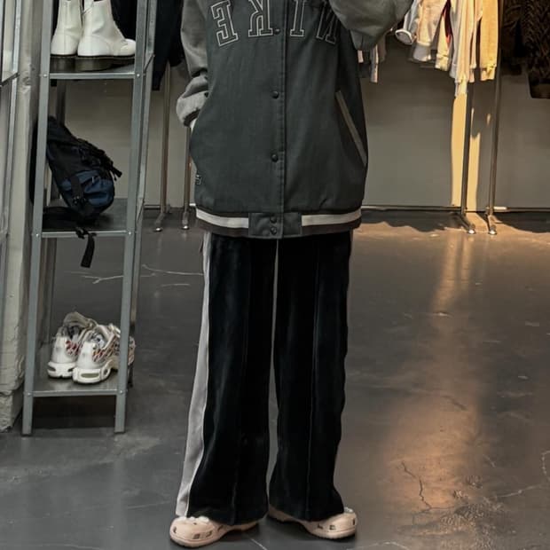 나이키 올드스쿨 빅로고 바시티자켓 A2920