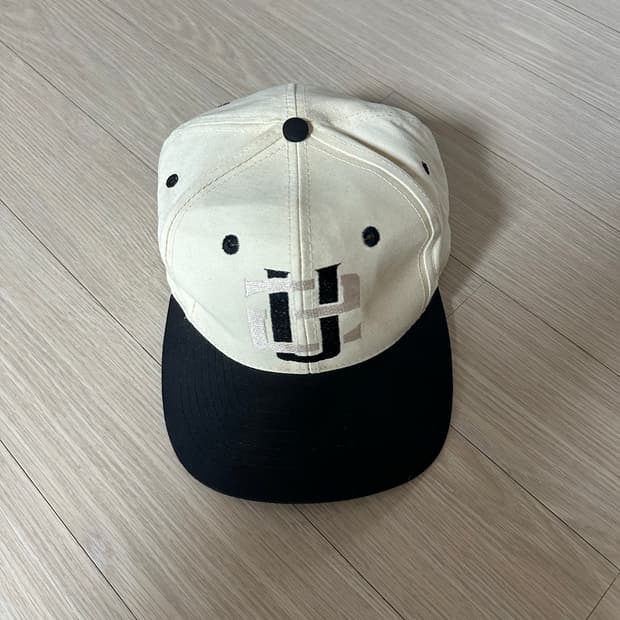 빈티지 u2 모자