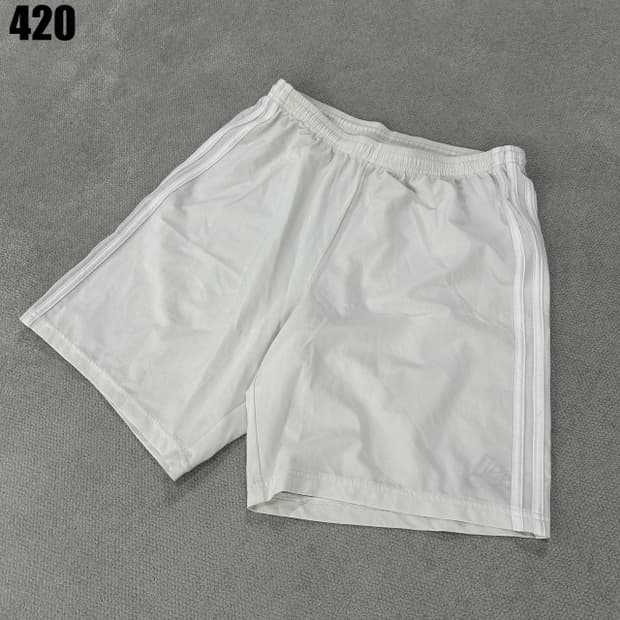 아디다스 화이트 삼선 반바지 