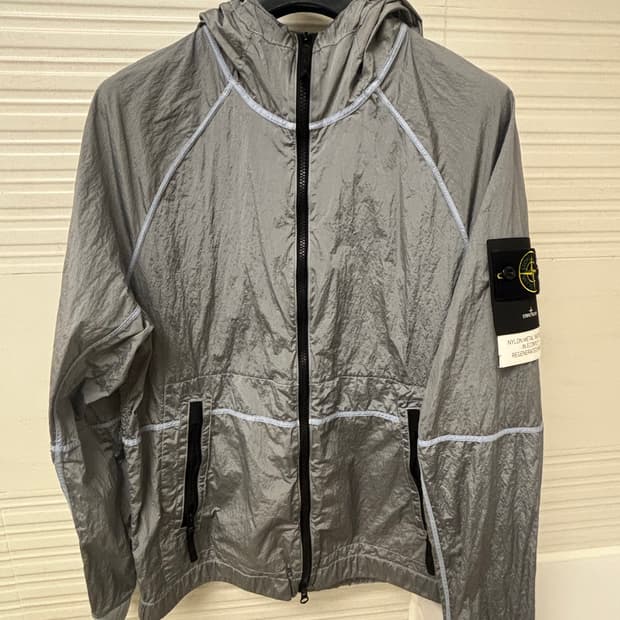 스톤아일랜드 나일론 메탈 와트로 TC 자켓