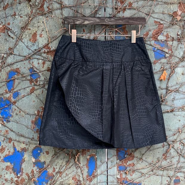 Max&co 크로커다일 랩 스커트