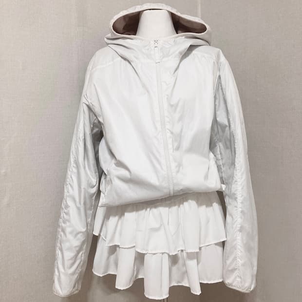 유니클로 아이보리 경량 후드자켓 L