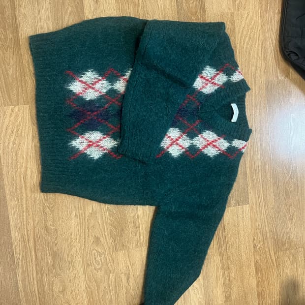 던스트 알파카 니트