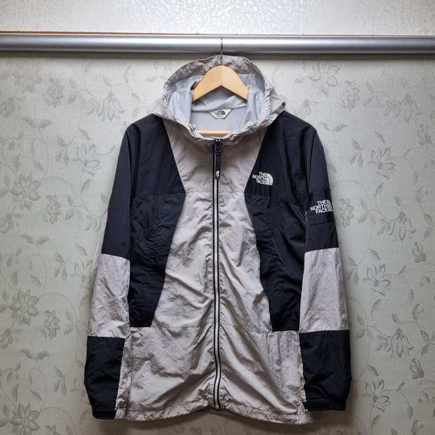 [남95] 노스페이스 캠프턴 바람막이