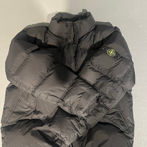 스톤아일랜드 24fw 크링클랩스 패딩 xxl팝니다