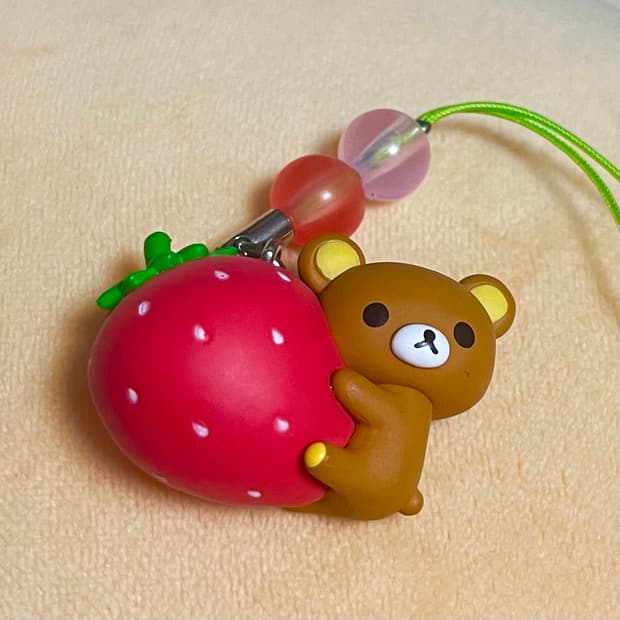 고전 딸기 리락쿠마 키링